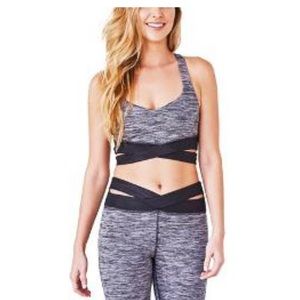 Manduka Wrap Band Sports Bra